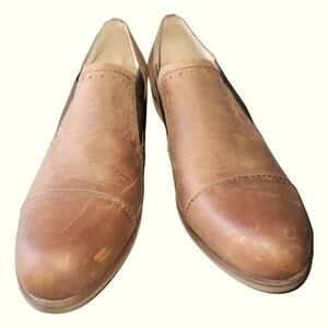 Korks Women's Brown Rustic Leather Gertrud Low Cap Toe Booties Sz 10M